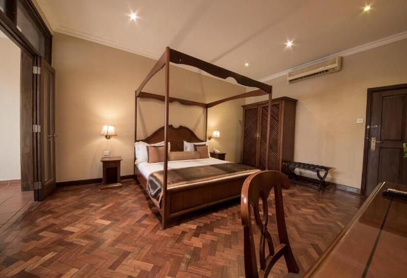 اتاق لوکس, Speke Hotel 1996 Ltd