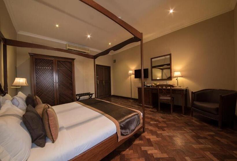 اتاق لوکس, Speke Hotel 1996 Ltd