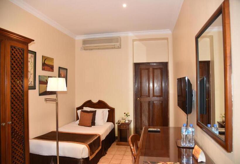 اتاق لوکس یک تخته, Speke Hotel 1996 Ltd