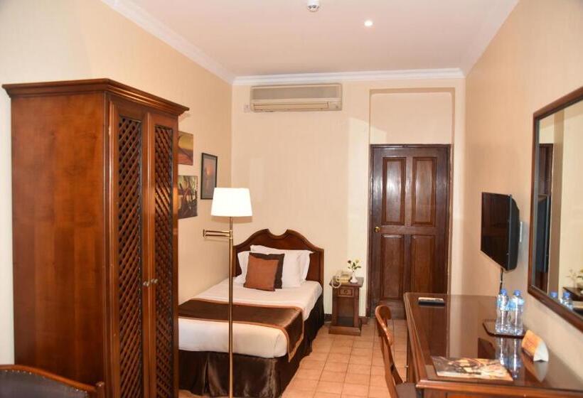 اتاق لوکس یک تخته, Speke Hotel 1996 Ltd