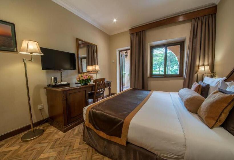 اتاق لوکس با بالکن, Speke Hotel 1996 Ltd