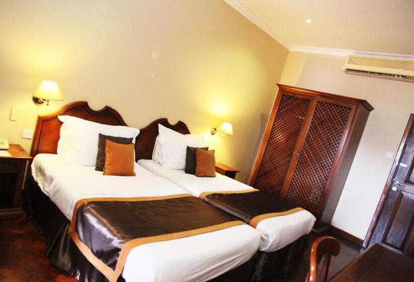 اتاق لوکس, Speke Hotel 1996 Ltd