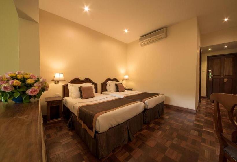 اتاق لوکس, Speke Hotel 1996 Ltd