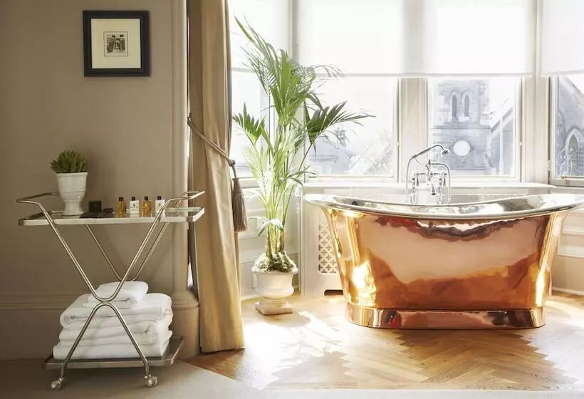 Sviitti, The Roseate Edinburgh Small Luxury Hotels Of The World