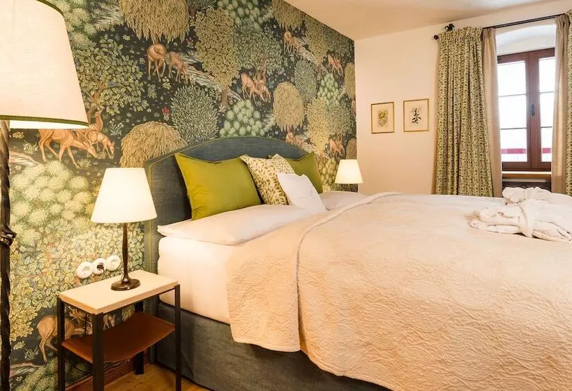 Standard Room, Schloss Prielau Hotel & Restaurants