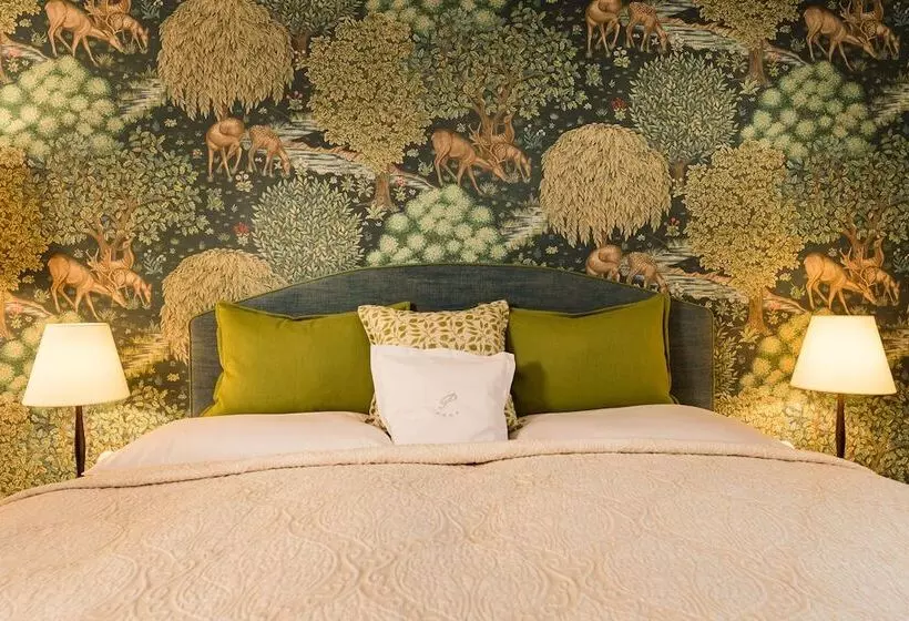 Standard Room, Schloss Prielau Hotel & Restaurants