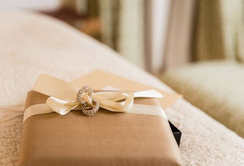 Номер Стандарт, Schloss Prielau Hotel & Restaurants