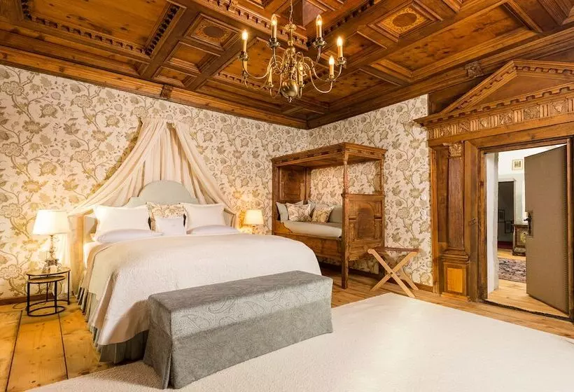 Deluxe Suite, Schloss Prielau Hotel & Restaurants