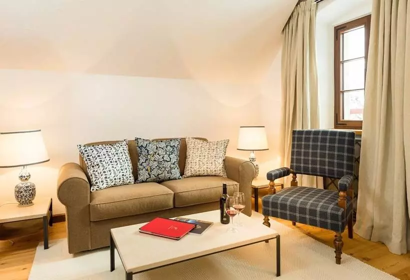 Superior Room, Schloss Prielau Hotel & Restaurants