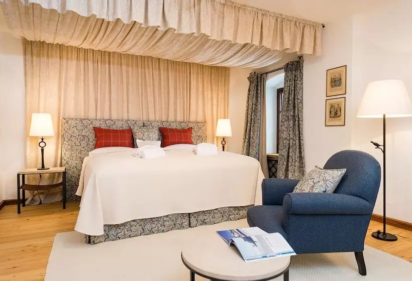 Superior Room, Schloss Prielau Hotel & Restaurants