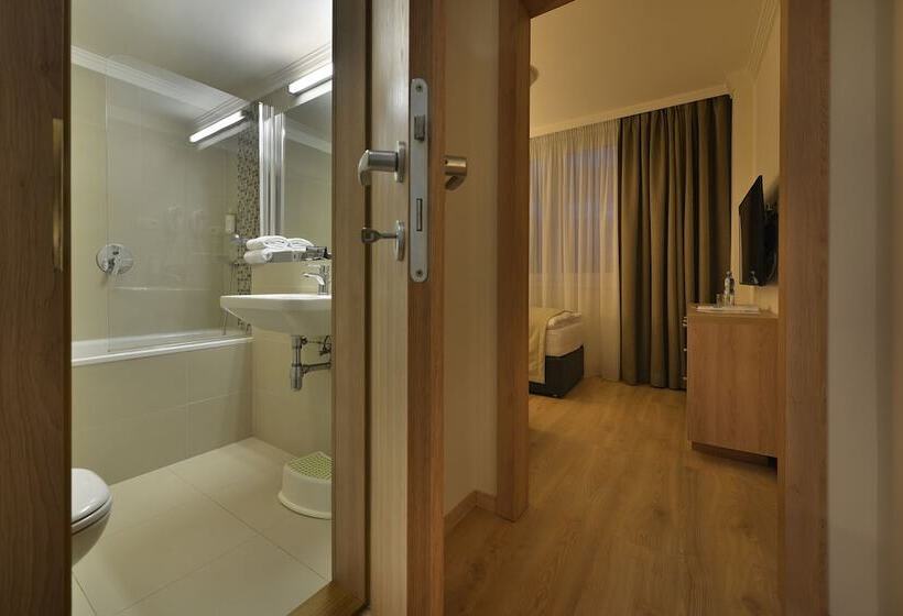 اتاق لوکس, Apollo Hotel Bratislava