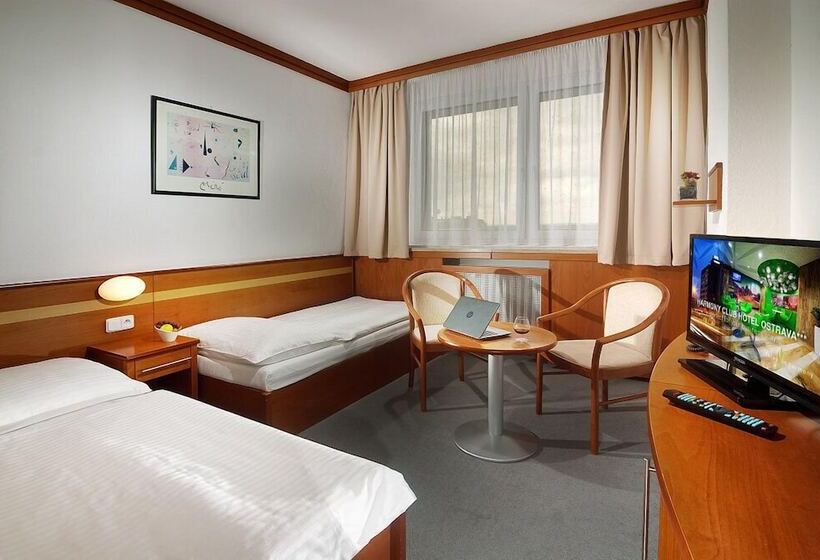 اتاق استاندارد, Harmony Club