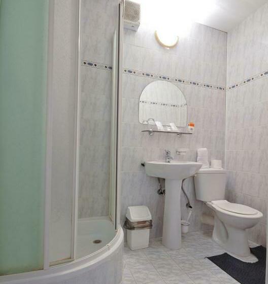 غرفة قياسية, Luna