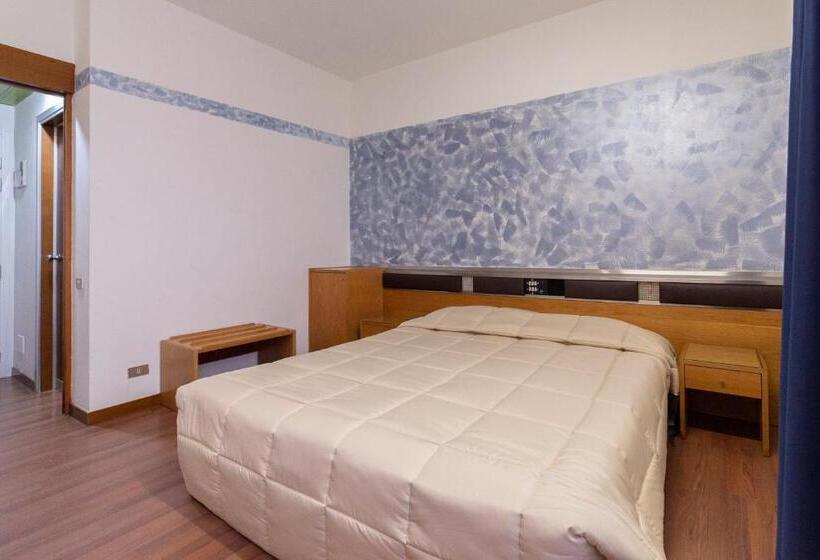 اتاق استاندارد, Park