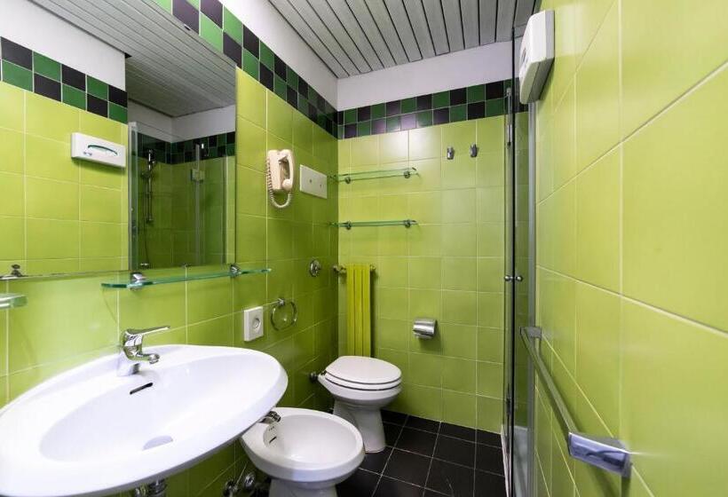 Triple Room Sea View, Park