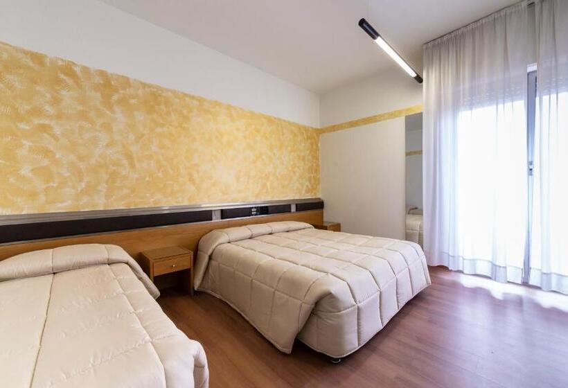 Triple Room Sea View, Park