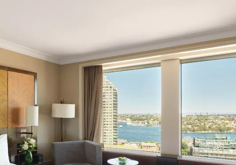 キングサイズベッドのデラックスルーム, Shangrila Sydney