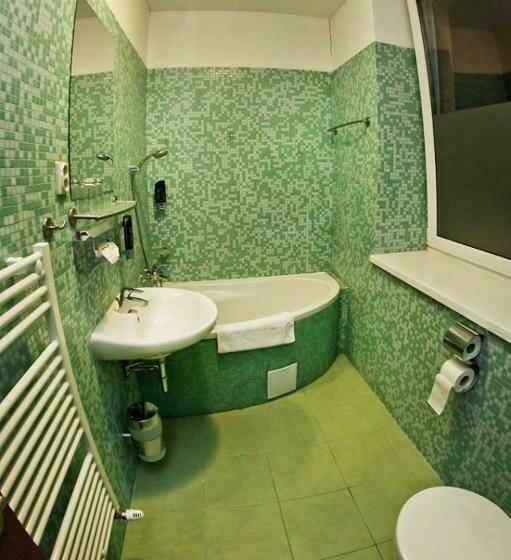 غرفة قياسية, Slovan