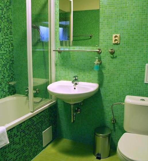 غرفة ديلوكس, Slovan