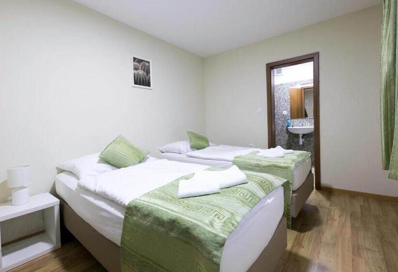 غرفة إقتصادية, Slovan