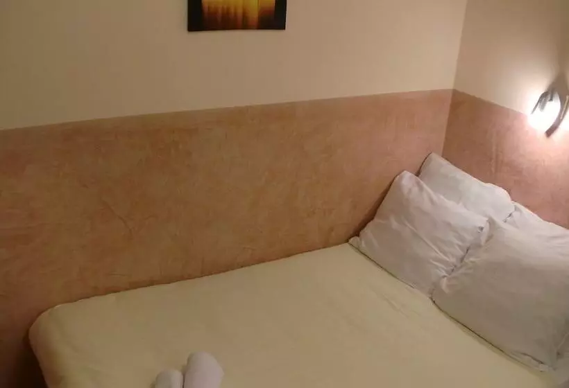スタンダードルーム, Budget Hotel Neutraal