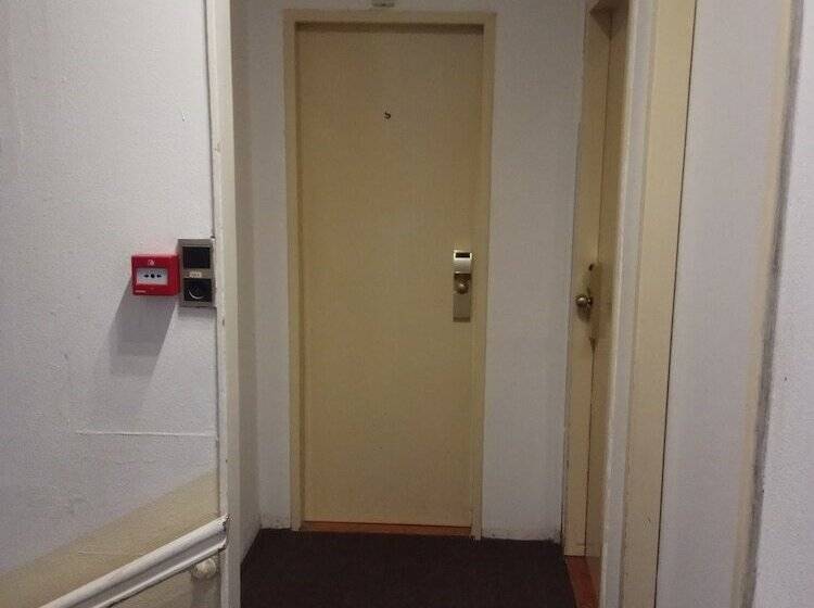 스탠다드 룸, Bellington