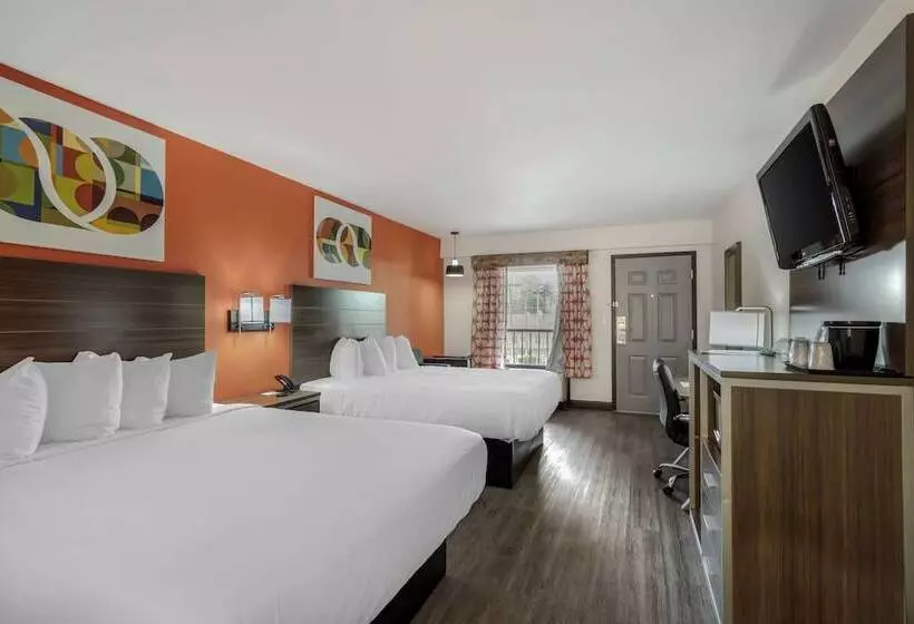 2ダブルベッドのスタンダードルーム, Best Western Statesville Inn