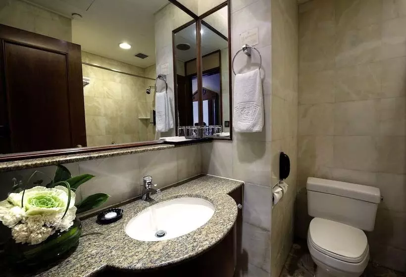 اتاق اکونومی یک تخته, Charterhouse Causeway Bay