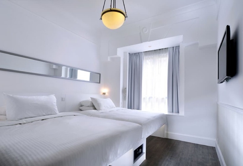 اتاق خانوادگی, Charterhouse Causeway Bay