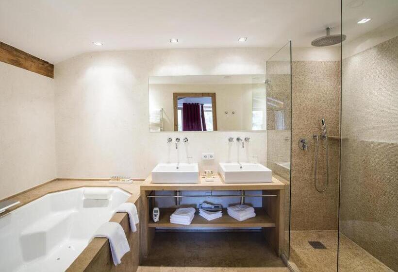 سوئیت رویال, Kitzhof Mountain Design Resort