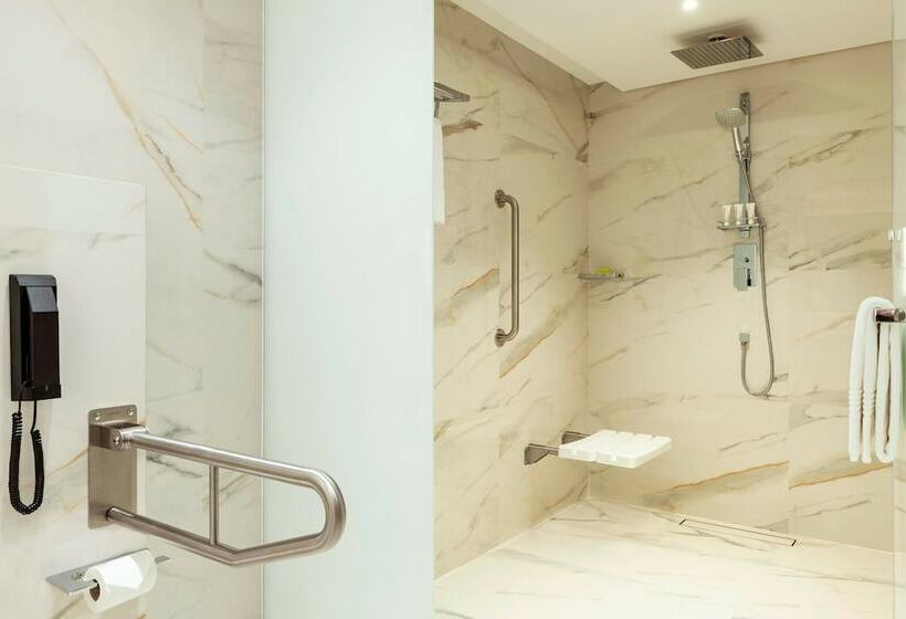 اتاق لوکس با چشمانداز باغ, Le Méridien Dubai Hotel & Conference Centre