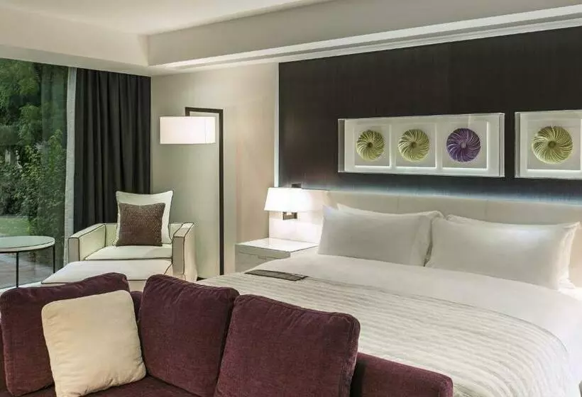 اتاق رویال, Le Méridien Dubai Hotel & Conference Centre