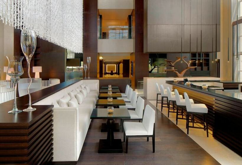 اتاق رویال, Le Méridien Dubai Hotel & Conference Centre