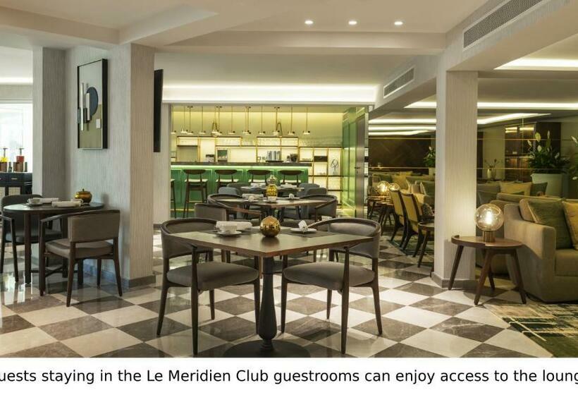 Клубный номер с видом на сад, Le Méridien Dubai Hotel & Conference Centre