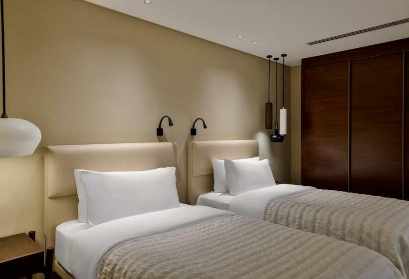 سوئیت رویال, Le Méridien Dubai Hotel & Conference Centre