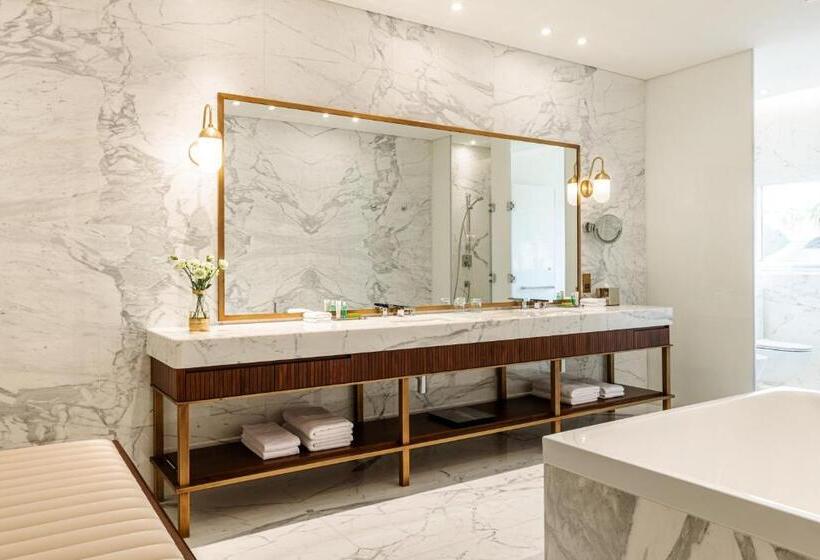 سوئیت پریمیوم, Le Méridien Dubai Hotel & Conference Centre