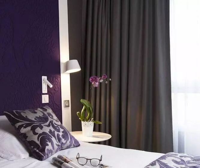 سوئیت جونیور پرستیژ, Mercure La Roche Sur Yon