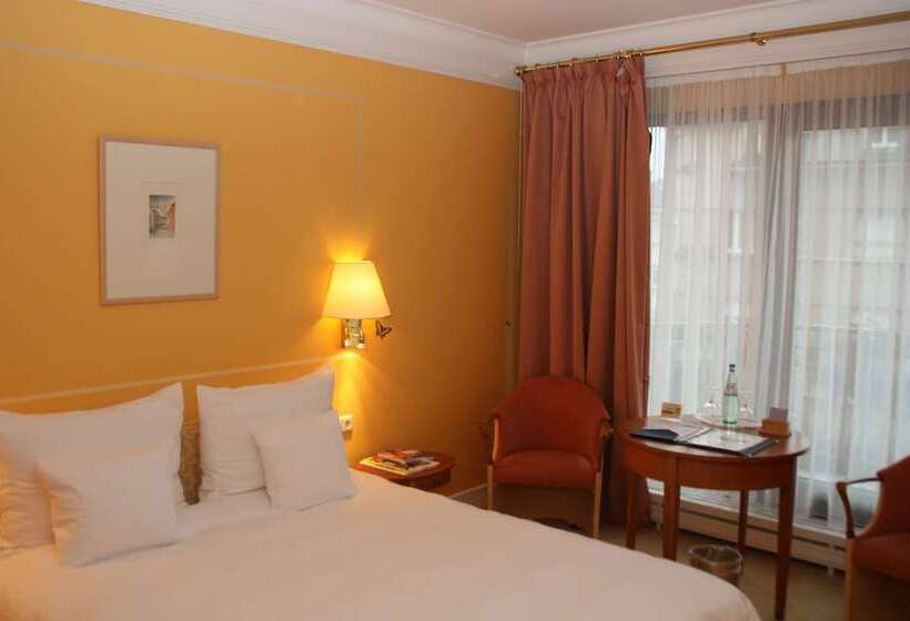 اتاق راحتی, Parc Belair