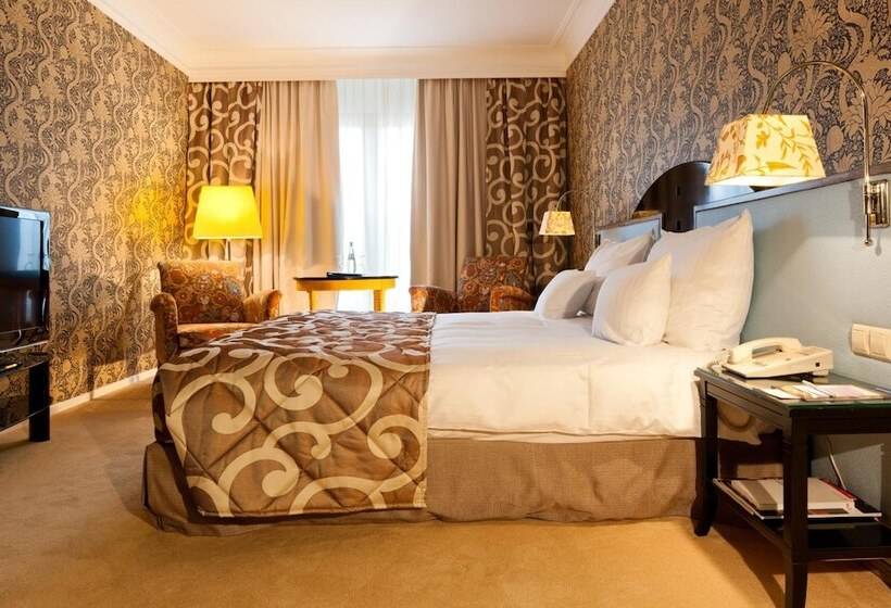 اتاق لوکس, Parc Belair