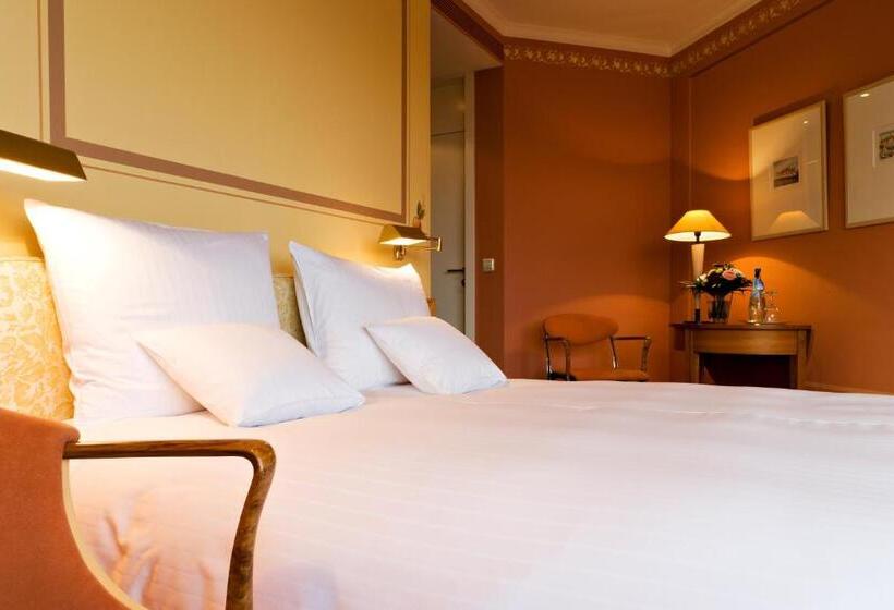 اتاق راحتی, Parc Belair