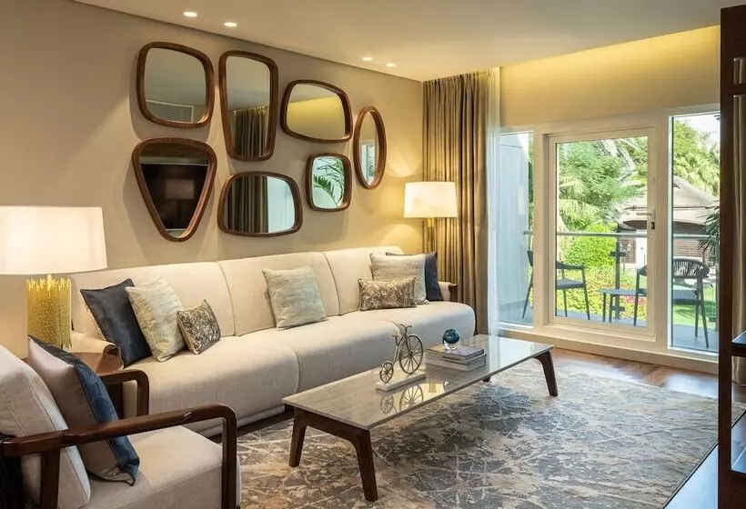 سوئیت پریمیوم, Le Méridien Dubai Hotel & Conference Centre