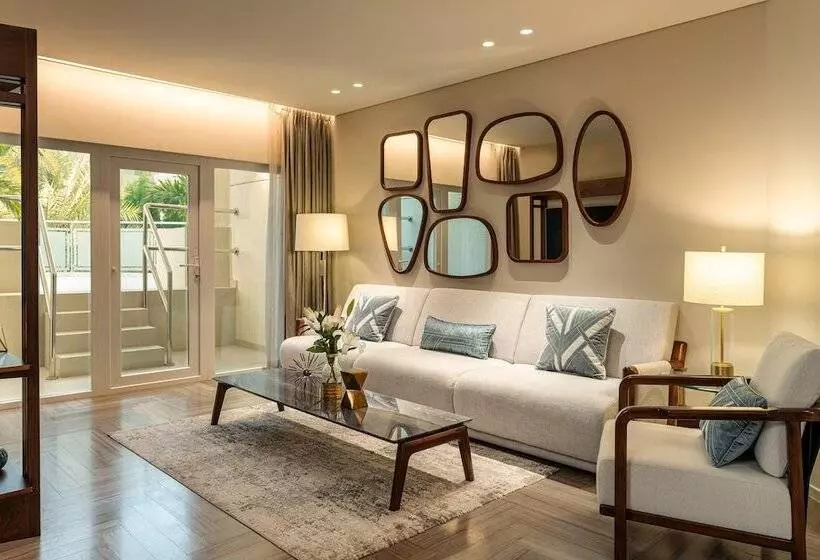 سوئیت پریمیوم, Le Méridien Dubai Hotel & Conference Centre