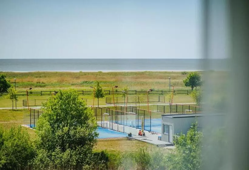 سوییت, Hestia Hotel Strand
