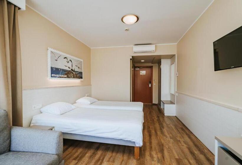 اتاق خانوادگی, Hestia Hotel Strand