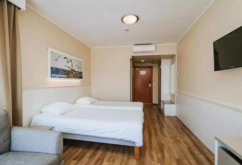 اتاق خانوادگی, Hestia Hotel Strand