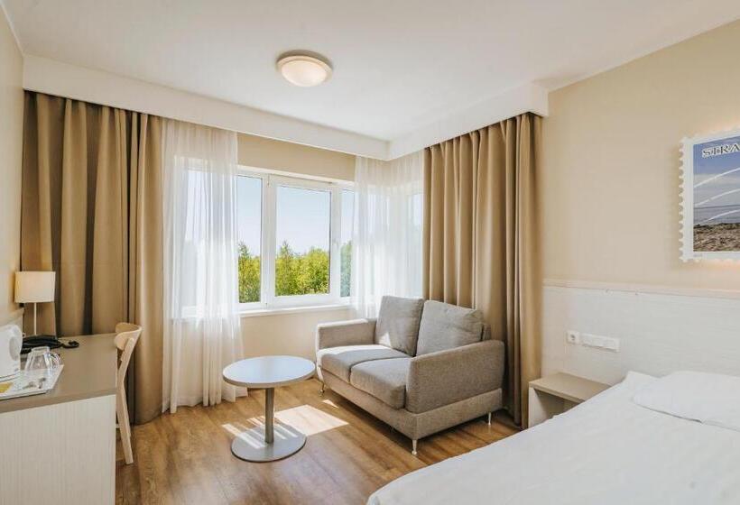 اتاق خانوادگی, Hestia Hotel Strand