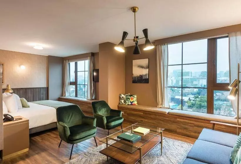 سوئیت جونیور با چشمانداز کوهستان, Eco Boutique Bidasoa