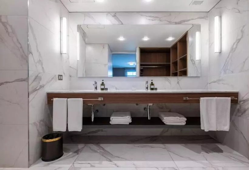 سوئیت جونیور با چشمانداز کوهستان, Eco Boutique Bidasoa