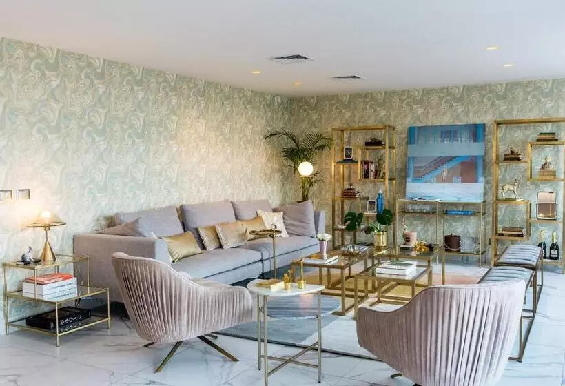 سوئیت پرزیدنت, Eco Boutique Bidasoa