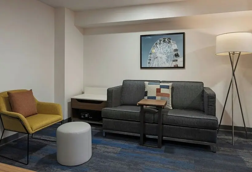 سوییت, City Express by Marriott Santa Ana/Orange County Airport